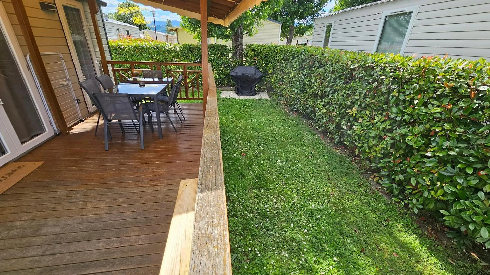 Campsite Les Bords Du Rhone Hotel Condrieu